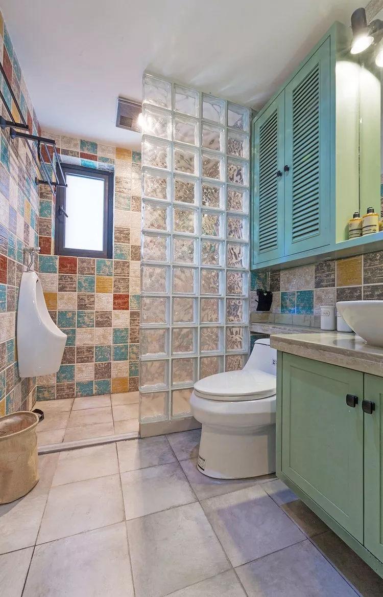 1611197818375372.jpg 玻璃磚4.jpg